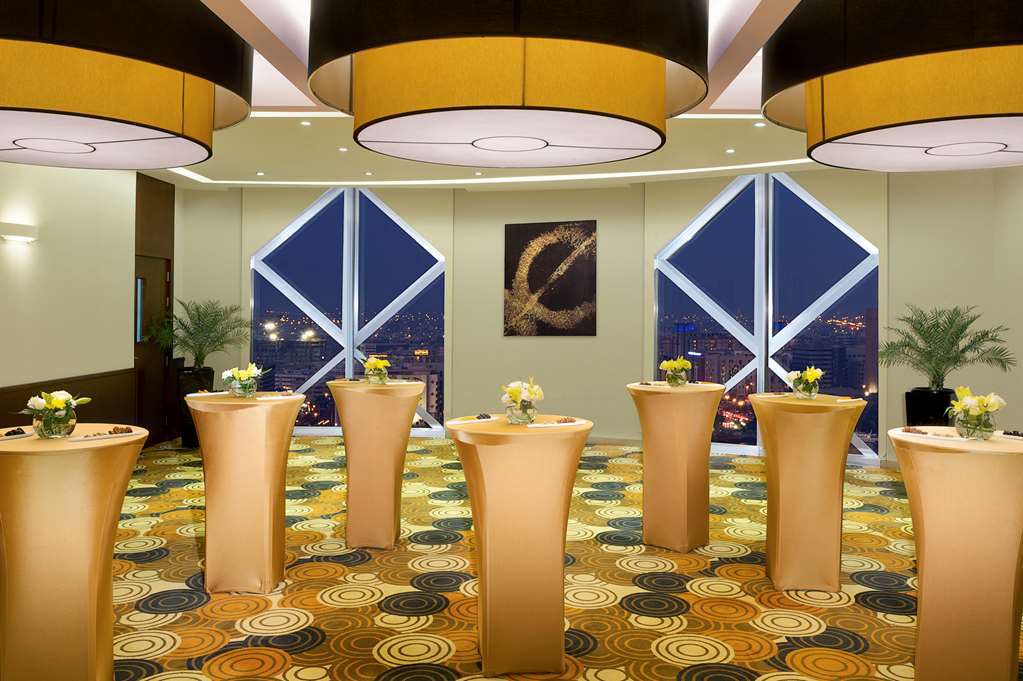 City Seasons Towers Hotel Bur Dubai Servizi foto